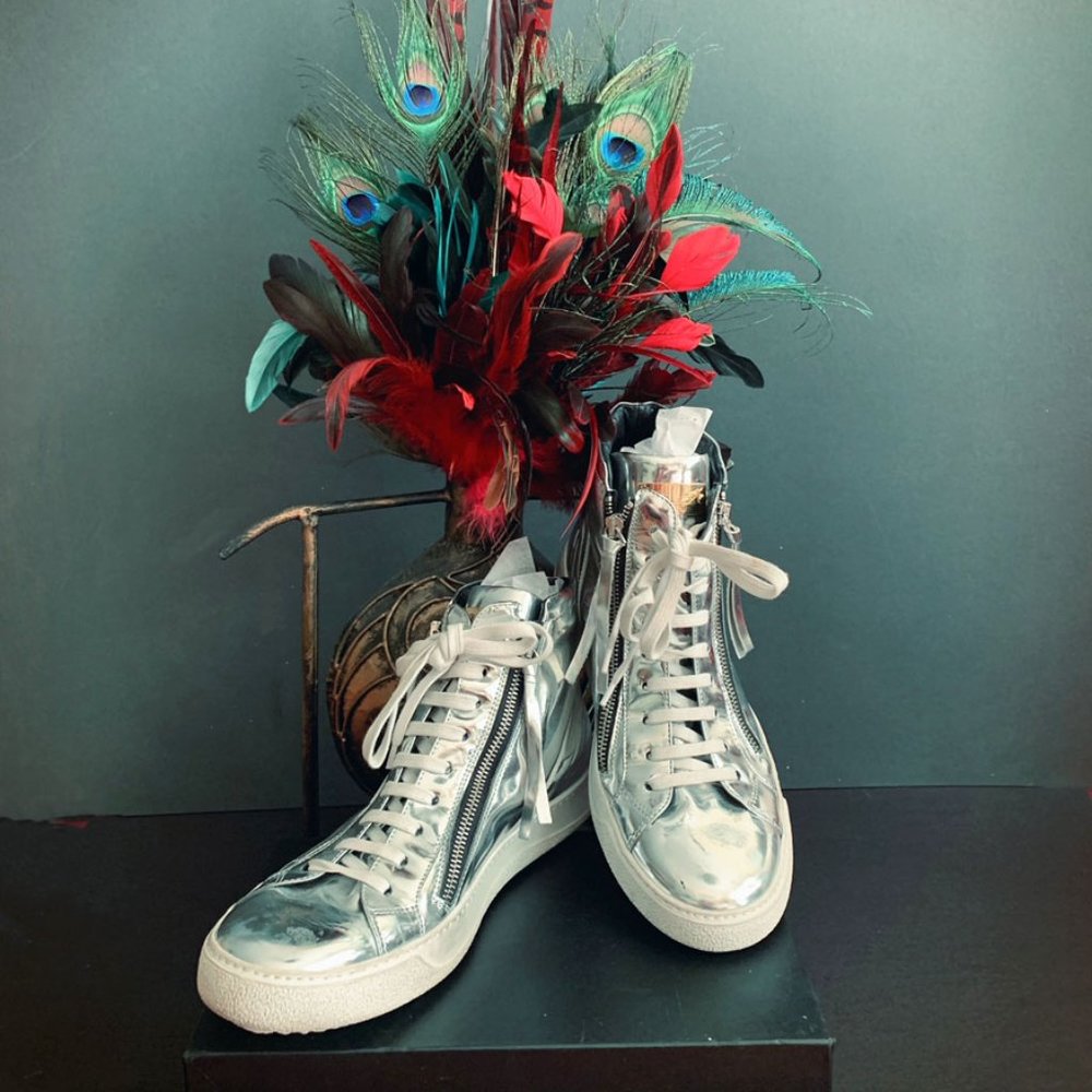 ROBIN'S JEANS - HI TOP ZIPPER in SILVER - SIZE 41